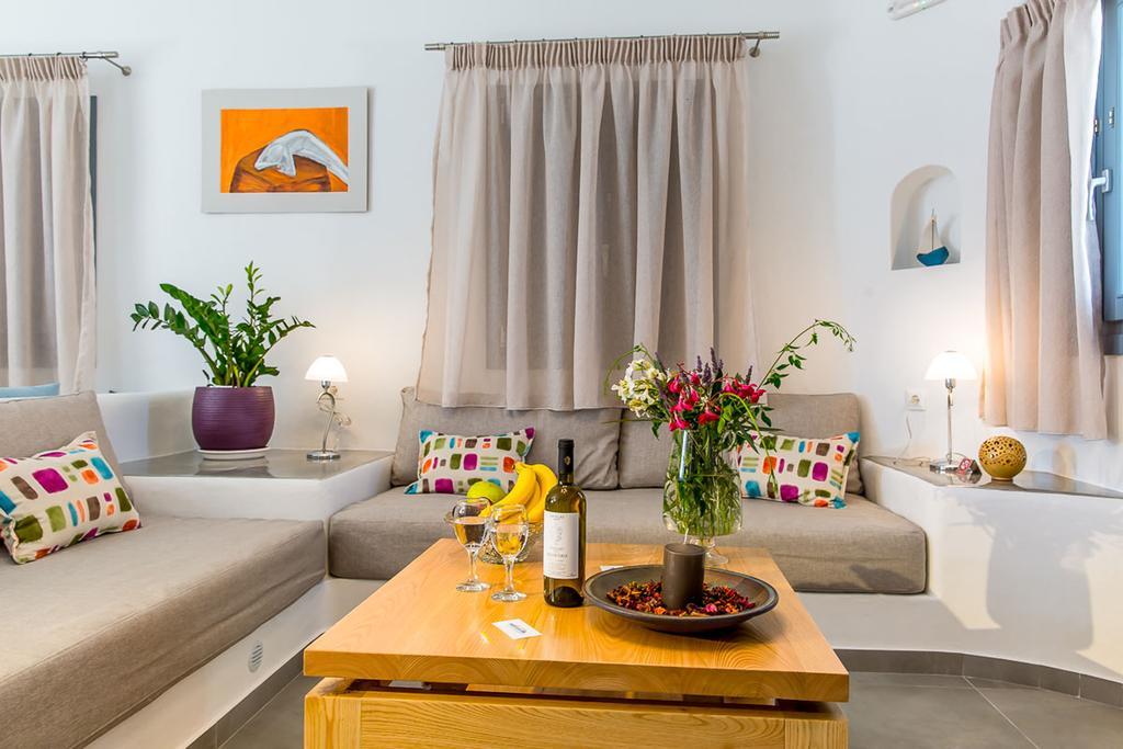 Aspronisi Luxury Villa With Caldera View Megalochori  Rum bild