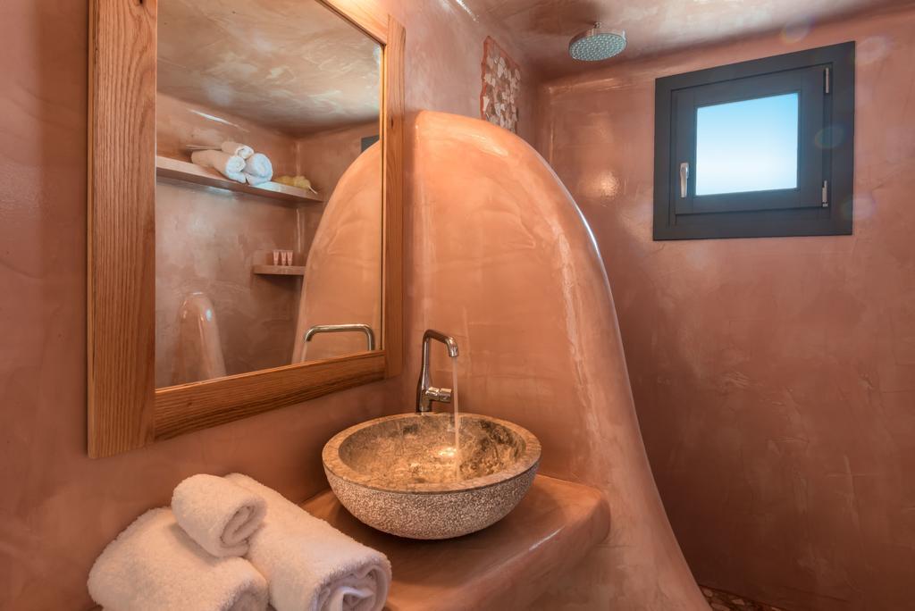 Aspronisi Luxury Villa With Caldera View Megalochori  Rum bild