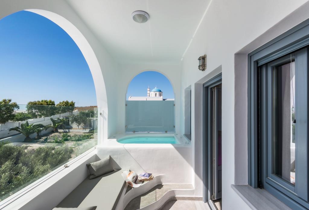 Aspronisi Luxury Villa With Caldera View Megalochori  Rum bild