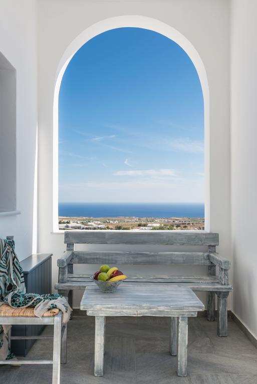 Aspronisi Luxury Villa With Caldera View Megalochori  Rum bild