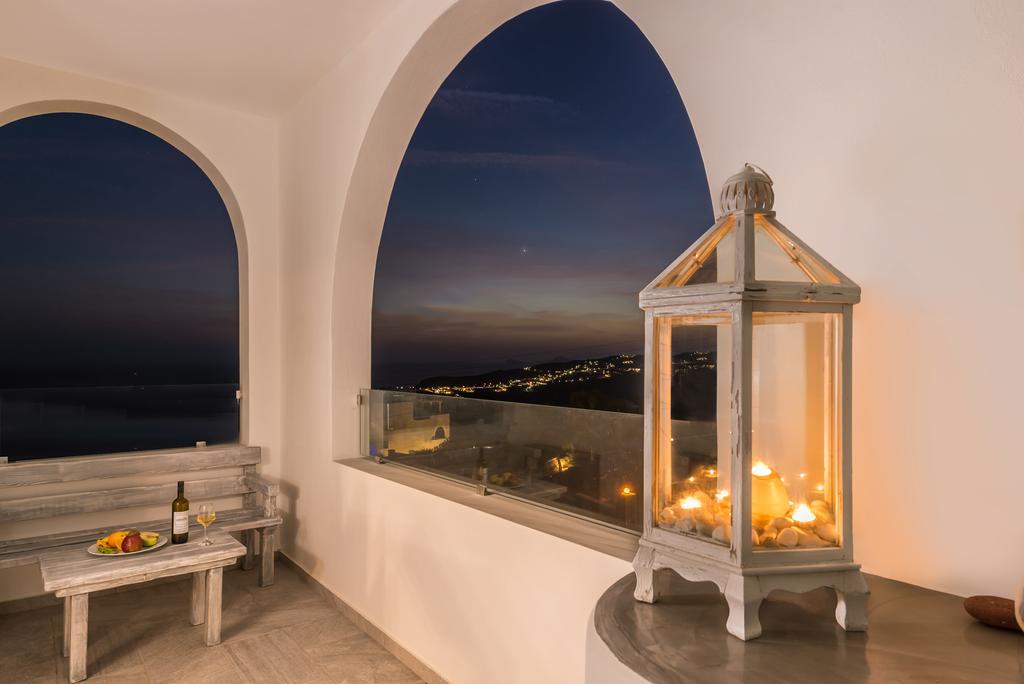 Aspronisi Luxury Villa With Caldera View Megalochori  Exteriör bild